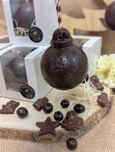 Charger l'image dans la galerie, Boule de Noël en chocolat