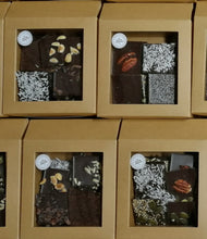 Charger l'image dans la galerie, Assortiment de napolitains garnis