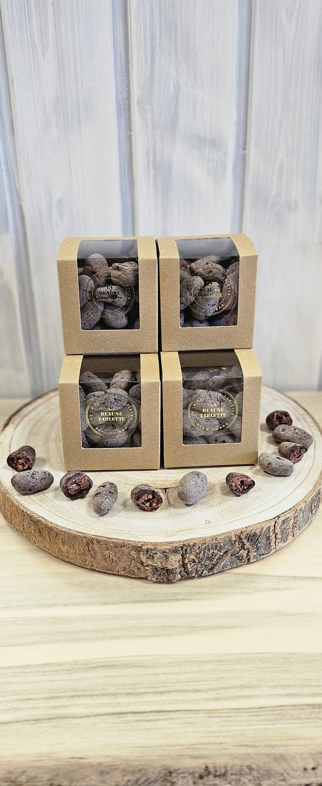 Fèves torréfiées enrobées de chocolat noir